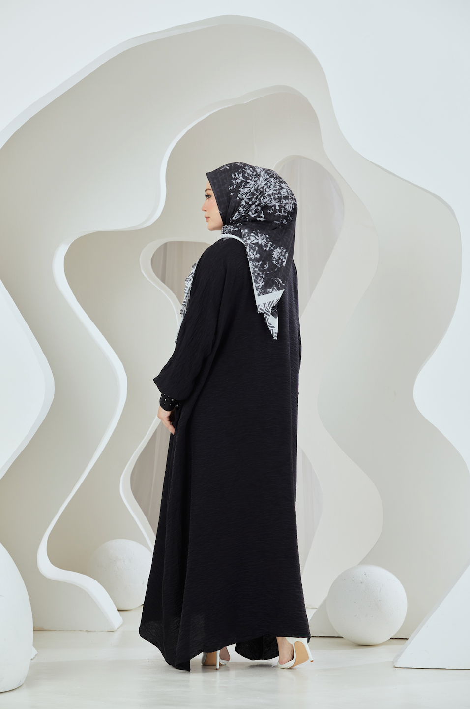 Crinkled Rayon Maxi Shirt Dress With Embellished Cuffs - Black