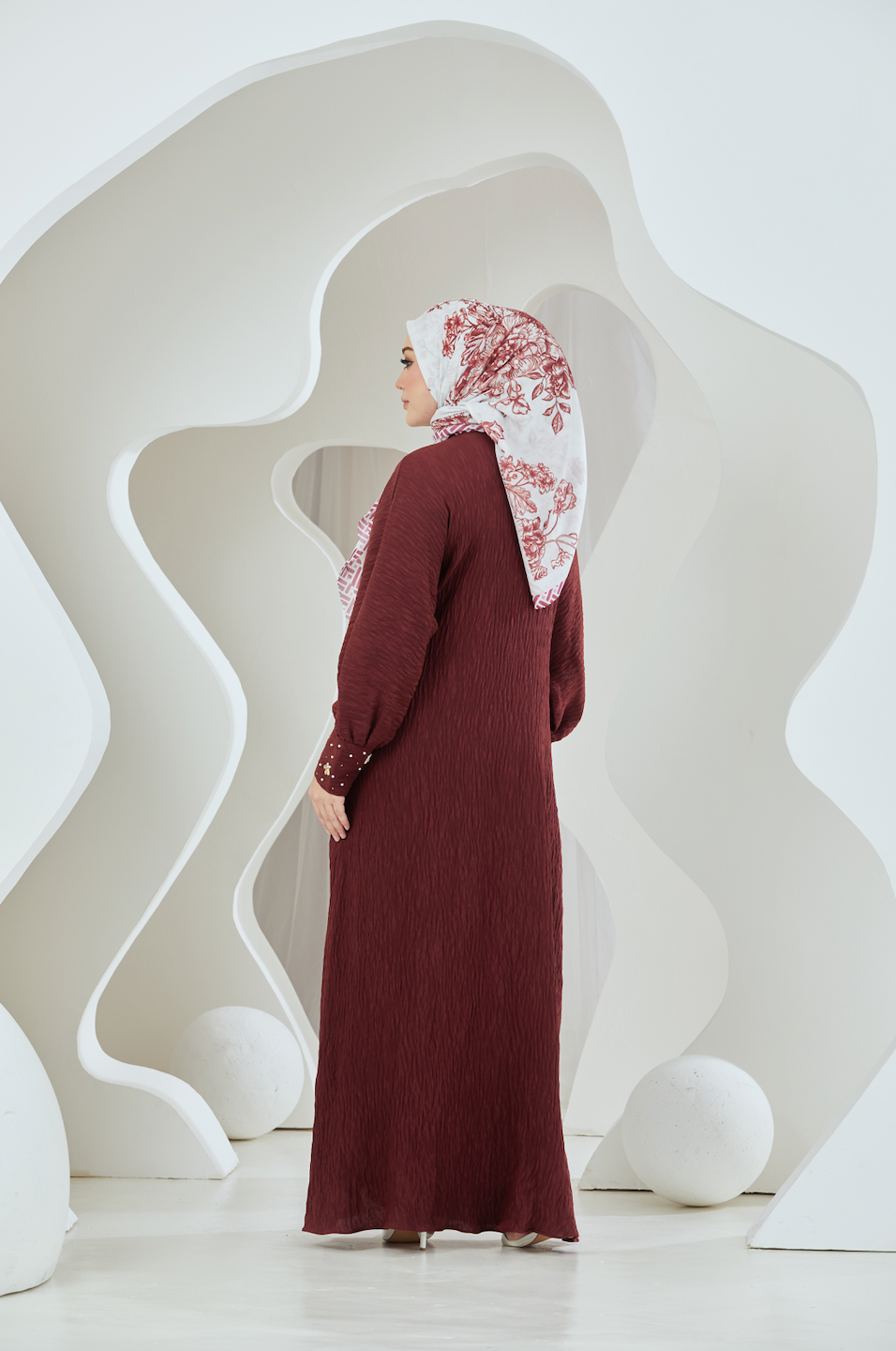 Crinkled Rayon Maxi Shirt Dress With Embellished Cuffs - Oxblood