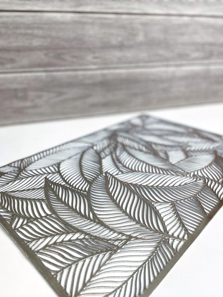 Leaf Motif Placemats