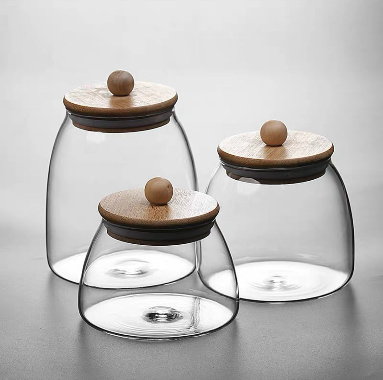 Dome Canister with airtight Bamboo Lid