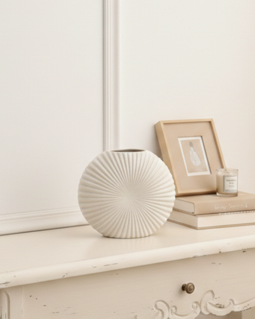 Sunburst Round Vase