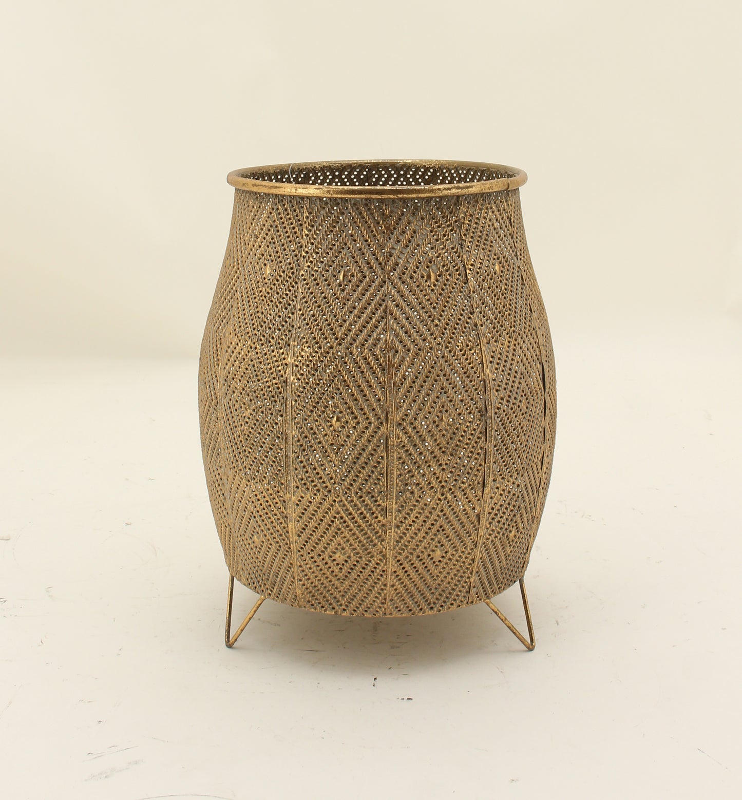 Namic Candle Holder Vase