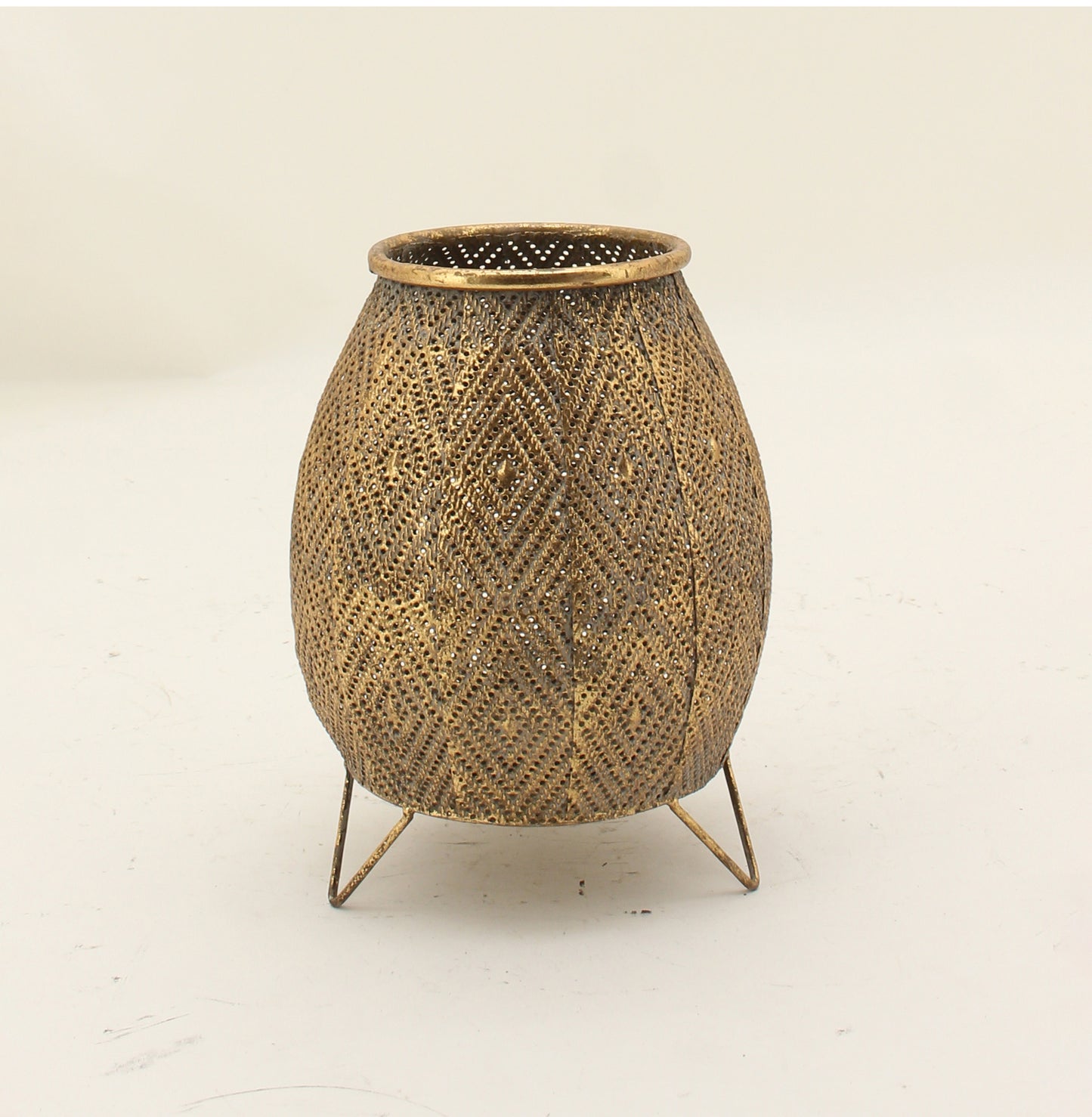 Namic Candle Holder Vase