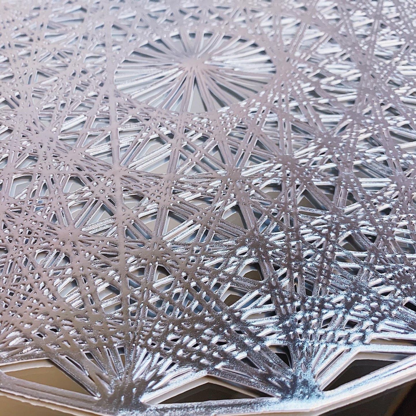 Round Silver Placemats x 6pcs