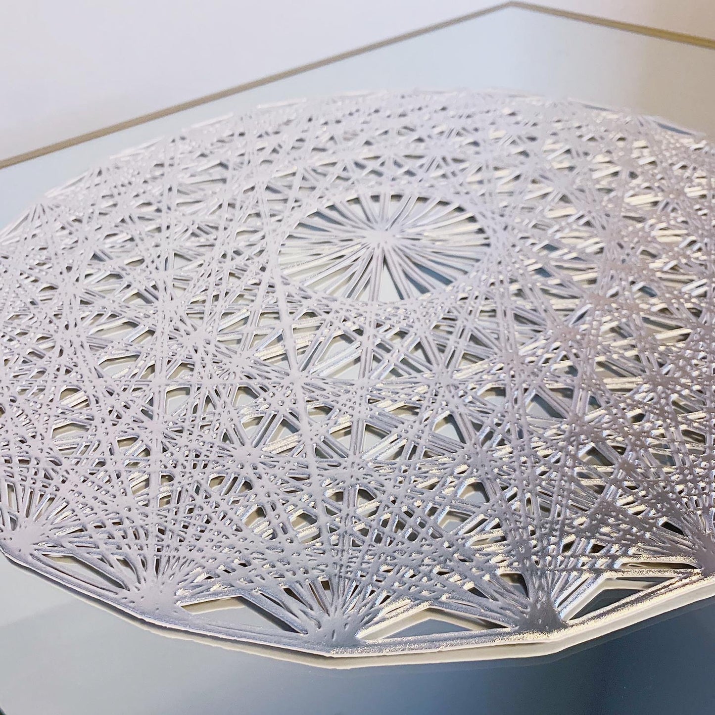 Round Silver Placemats x 6pcs
